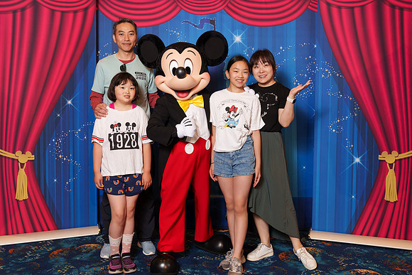 MICKEY_Disney_2025_128-08903