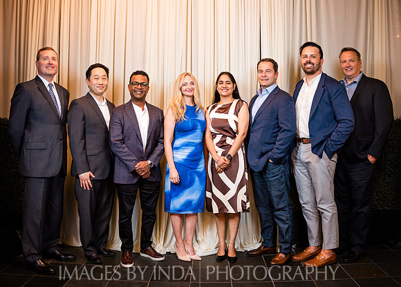 HMNA_Grads_2025_GROUP_BEST-33