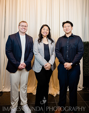 HMNA_Grads_2025_GROUP_BEST-87