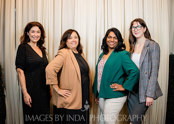 HMNA_Grads_2025_GROUP_BEST-89