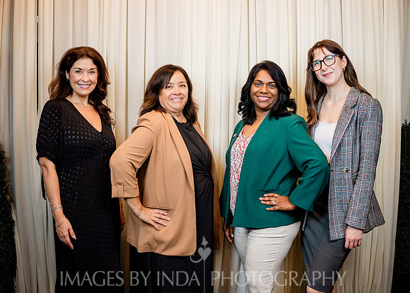 HMNA_Grads_2025_GROUP_BEST-90