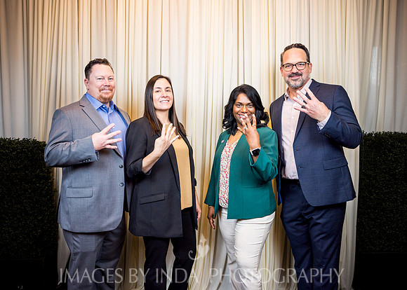 HMNA_Grads_2025_GROUP_BEST-103