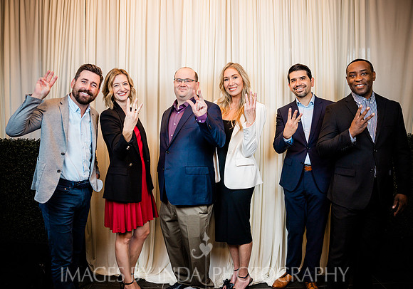 HMNA_Grads_2025_GROUP_BEST-109