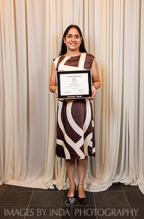 HMNA_Grads_2025_GROUP_BEST-26