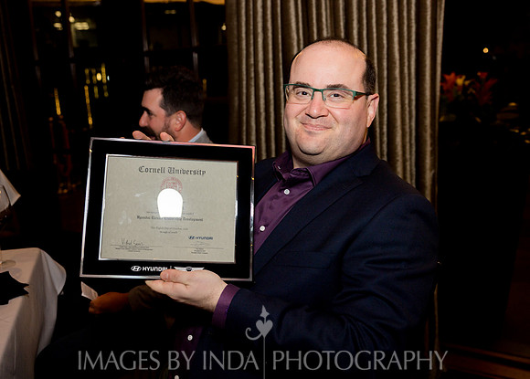 HMNA_Grads_2025_GROUP_BEST-17