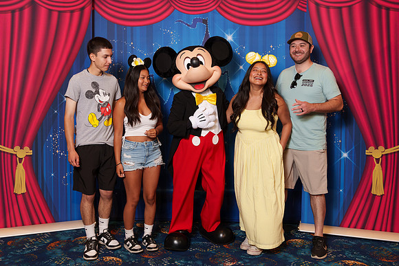 MICKEY_Disney_2025_133-08915
