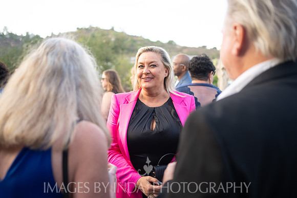 CAM+EM-1486_APB08906
