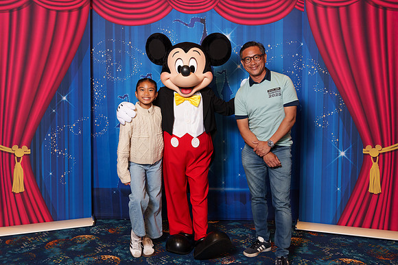 MICKEY_Disney_2025_92-08770