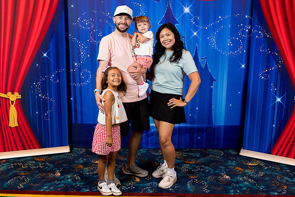 Family_Disney_2025_22-3650
