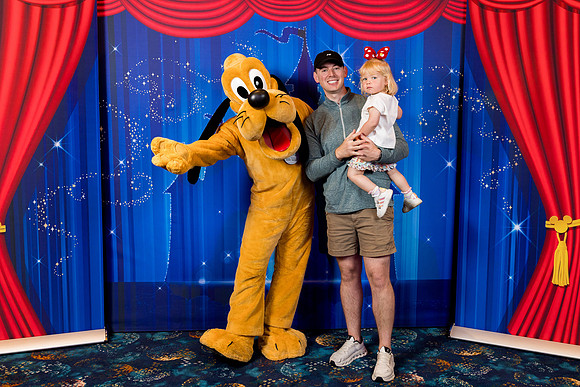 Pluto_Disney_2025_04-3929