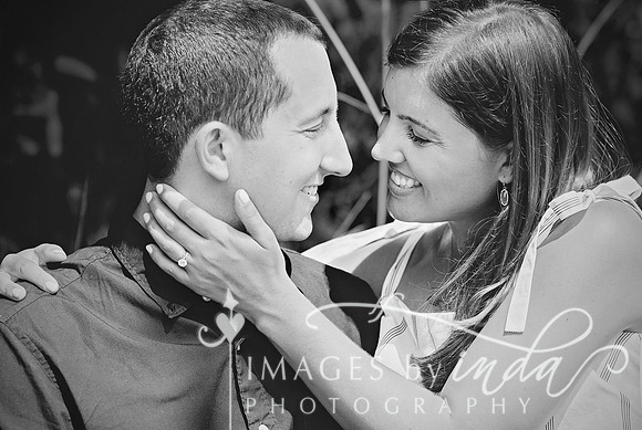 FAVS_1705_BW