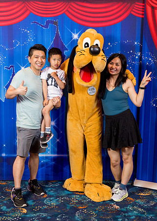 Pluto_Disney_2025_12-3910