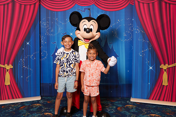 MICKEY_Disney_2025_111-08838
