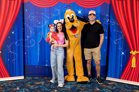 Pluto_Disney_2025_26-3879