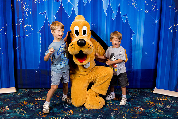 Pluto_Disney_2025_43-3836