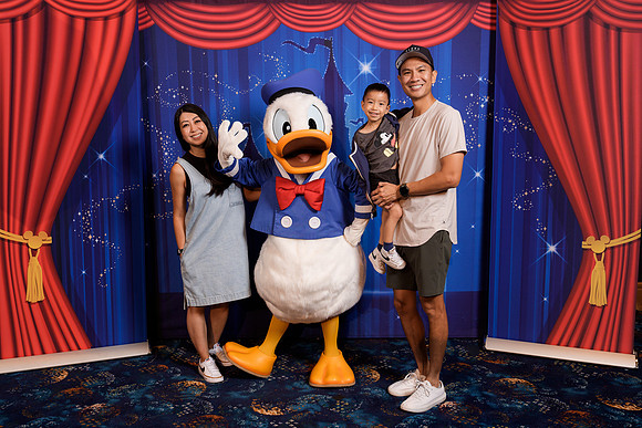 Donald_Disney_2025_08-02335
