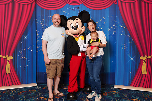 MICKEY_Disney_2025_25-08888