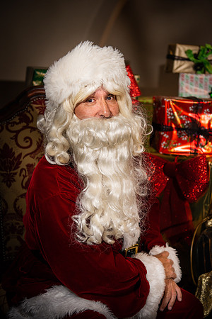 SANTA_DEC_4-9174