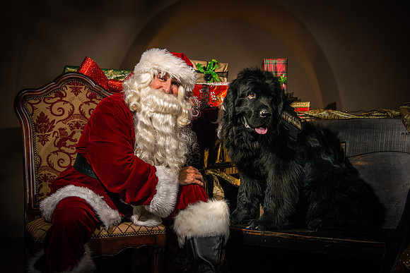 A_SANTA_DEC_5-0688