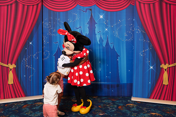 MINNIE_Disney_2025_66-08645
