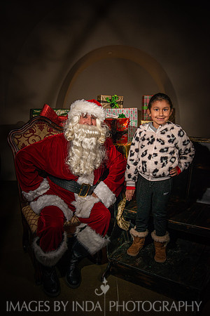 SANTA_DEC_5-0768