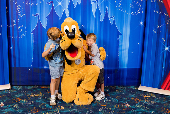 Pluto_Disney_2025_44-3835