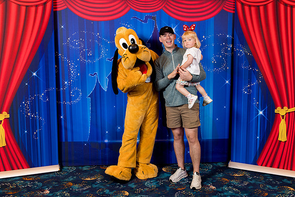 Pluto_Disney_2025_05-3928