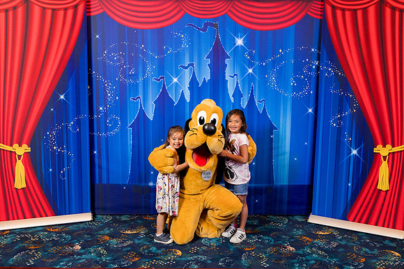 Pluto_Disney_2025_46-3830