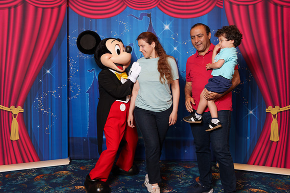 MICKEY_Disney_2025_142-08943