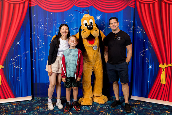 Pluto_Disney_2025_17-3902