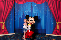 MICKEY_Disney_2025_23-08892
