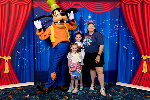 Goofy_Disney_2025_42-3673