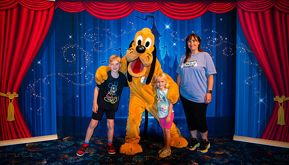 Pluto_0400