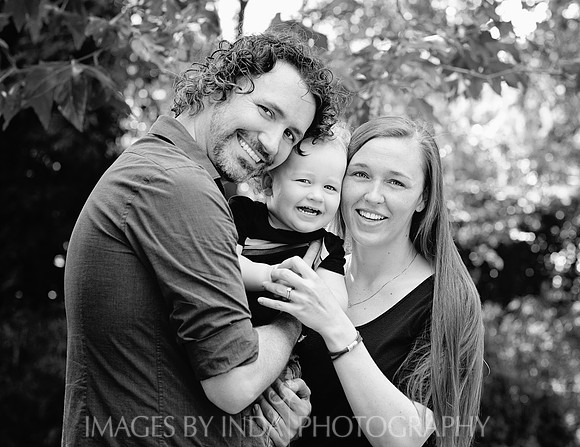 A_Logan-573_B+W