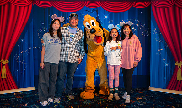 Pluto_0359