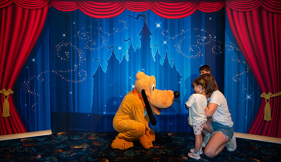 Pluto_0288