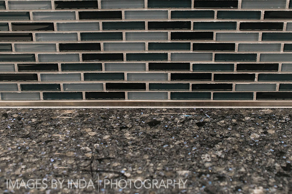 LR_8548