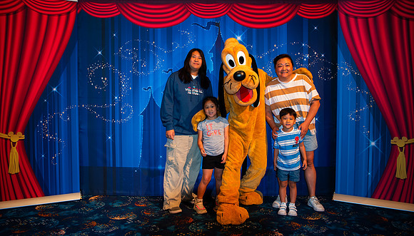 Pluto_0394