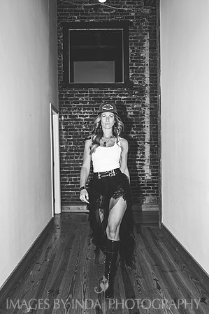 Anna-2176_BW