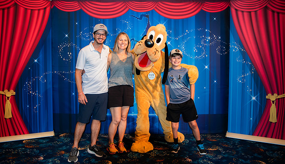 Pluto_0253