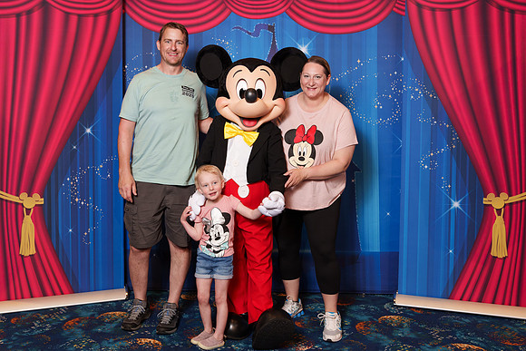 MICKEY_Disney_2025_22-08895