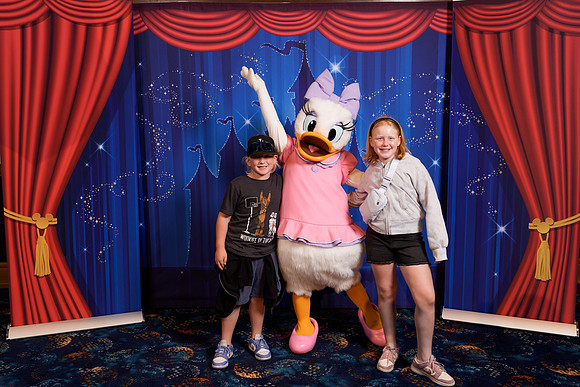 Daisy_2025_09-02244