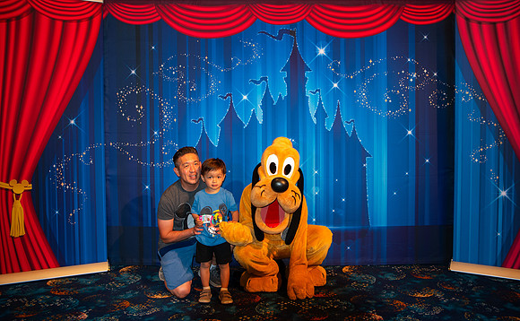 Pluto_0408