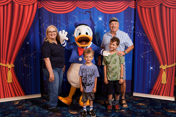 Donald_Disney_2025_03-02348