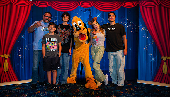 Pluto_0396